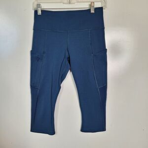 S ATHLETA BLUE ZIP POCKET CROPPED SHORT ATHLETIC TRAIL LEGGINGS SMALL